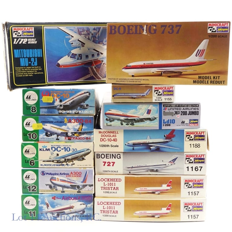 Vintage Hasegawa Model Plane Kits: Vintage Hasegawa Model Plane Kits. Collection of model plane kits from Hasegawa, in box. NOS per consigner. Box shows light shelf wear. See photos for more details on condition and content. There may