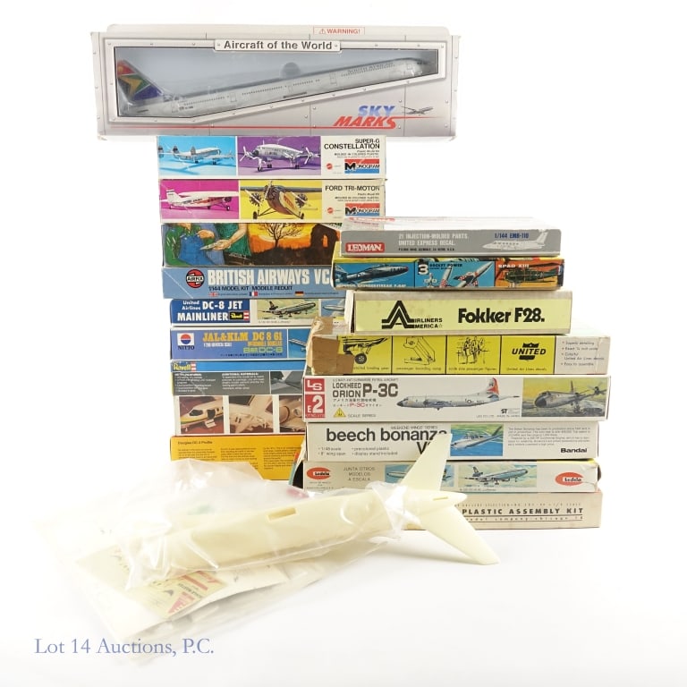 Model Plane Kits - Large Collection (1 of 7)