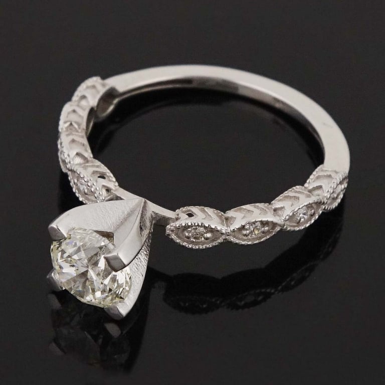 14k White Gold Diamond Engagement Ring w/ ID: Size 6 classic engagement style ring made with 14k white gold, decorated with diamonds (1.00 ct center stone, 0.10 cttw sidestones). Total weight of ring is approximately 2.15g. Identification and