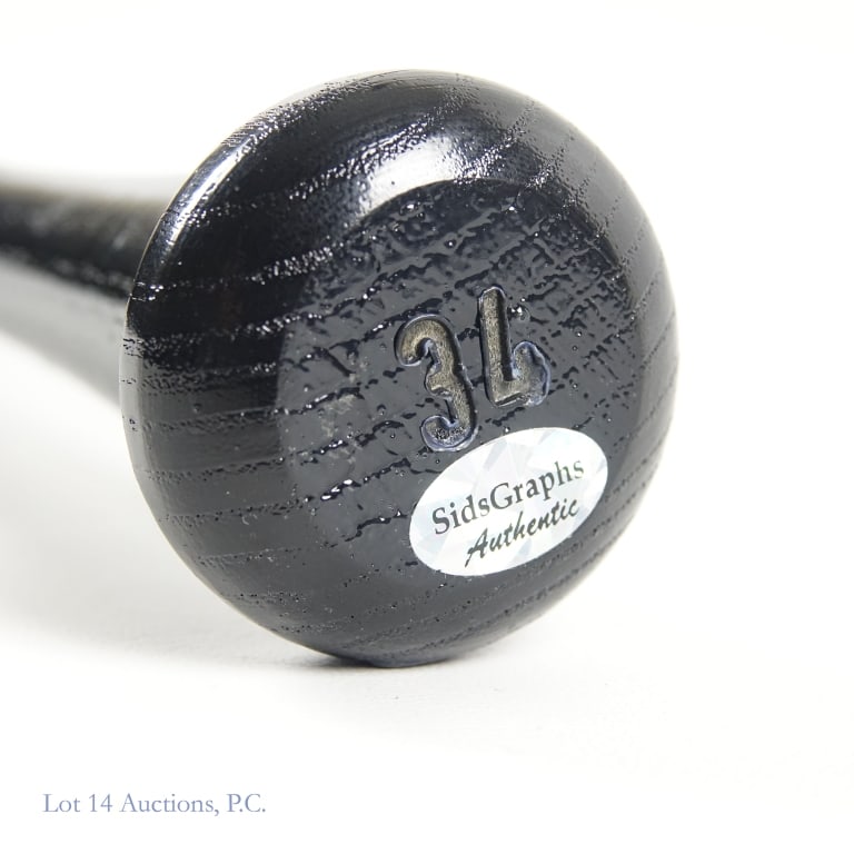 Luis Aparicio Signed Bat With COA - 5