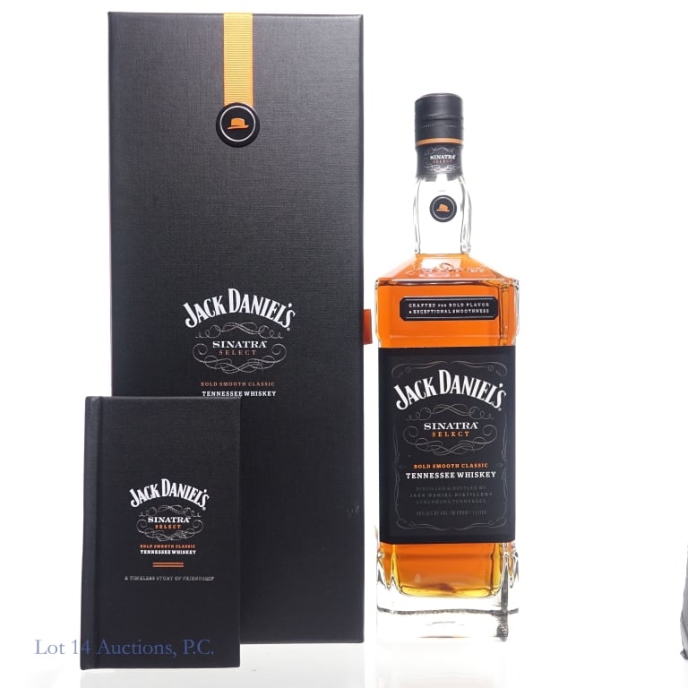 Jack Daniel's Sinatra Select Tennessee Whiskey (1 of 3)