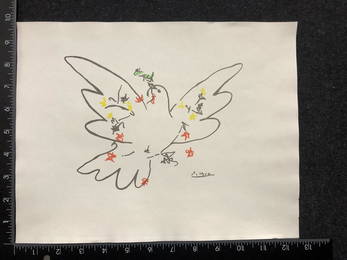 Artist:  Pablo Picasso (Spanish, 1881-1973)  Title:  Dove  Year:  ca. 1965  Medium:  lithograph