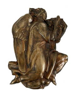 Donald De Lue Bronze Praying Angel Wall Sculpture: Donald De Lue (American: 1897 - 1988) original bronze sculpture of a praying angel. Signed "DeLue". Measures: 12" Tall x 9-1/4" Wide. From a Jacksonville, FL estate. Local Pick Up or Third Party Shipp