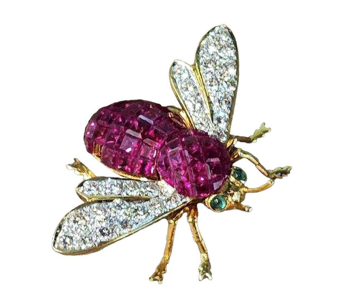 Rare Van Cleef & Arpels Jeweled Bumblebee Brooch (1 of 5)