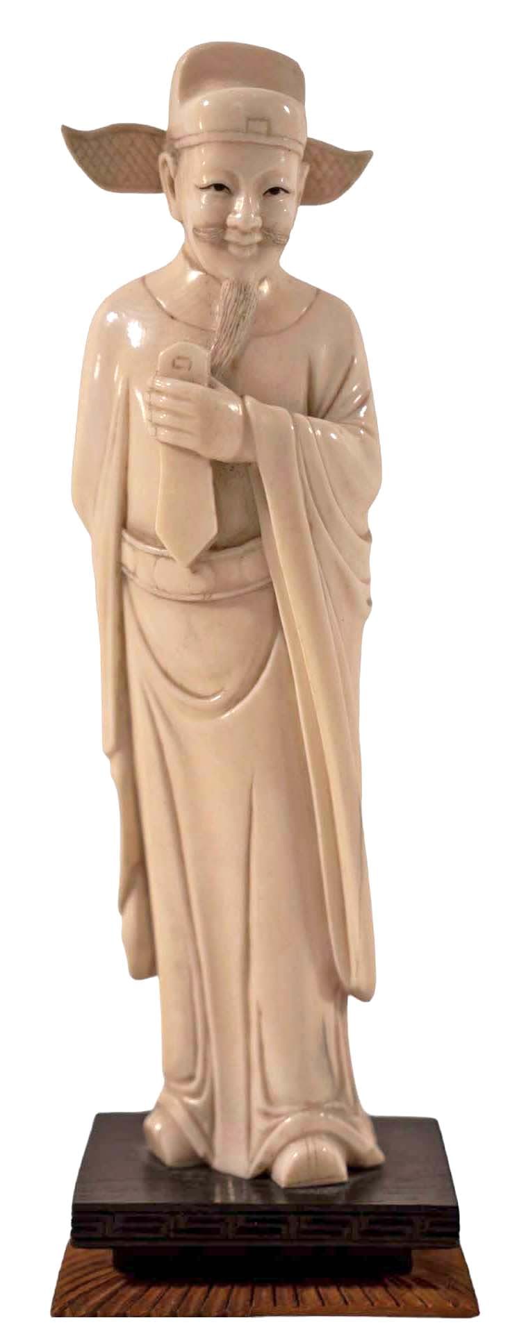 Antique Chinese Hand Carved Bone Wiseman Figure: Antique Chinese hand carved bone figure of a wise man. Dimensions: 7-1/4" Tall x 2" Wide + 3/4" x 2-1/2" Base. Shipping: Purchaser local pick-up by request/appointment available for all items. Napoleo