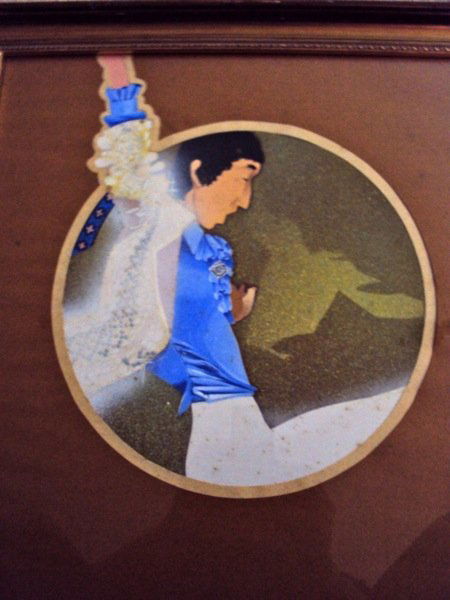 The WHO Pete Townsend by John Davis, Original: Pete Townsend by John Davis, an original painting commissioned by Roger Daltrey and Pete Townsend for the Book ' A Decade of The Who' This fantastically detailed image of Townsend with arm rinsed in t