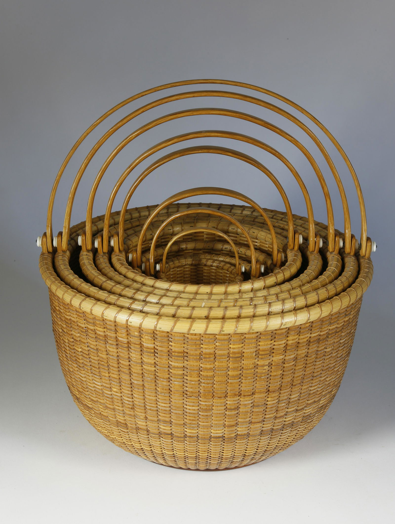 8 Bill and Judy Sayle Round Swing Handle Baskets, 1983 (1 of 3)
