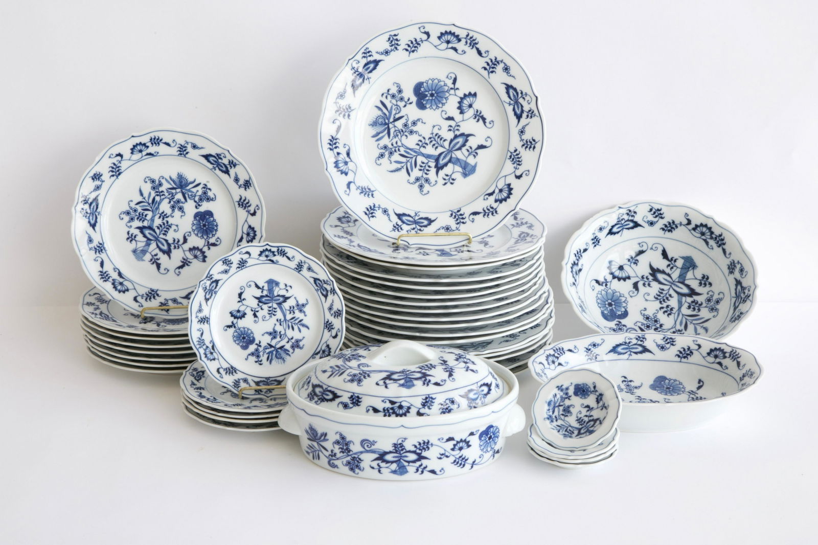 Blue Danube Ceramic Dinner Service (1 of 2)