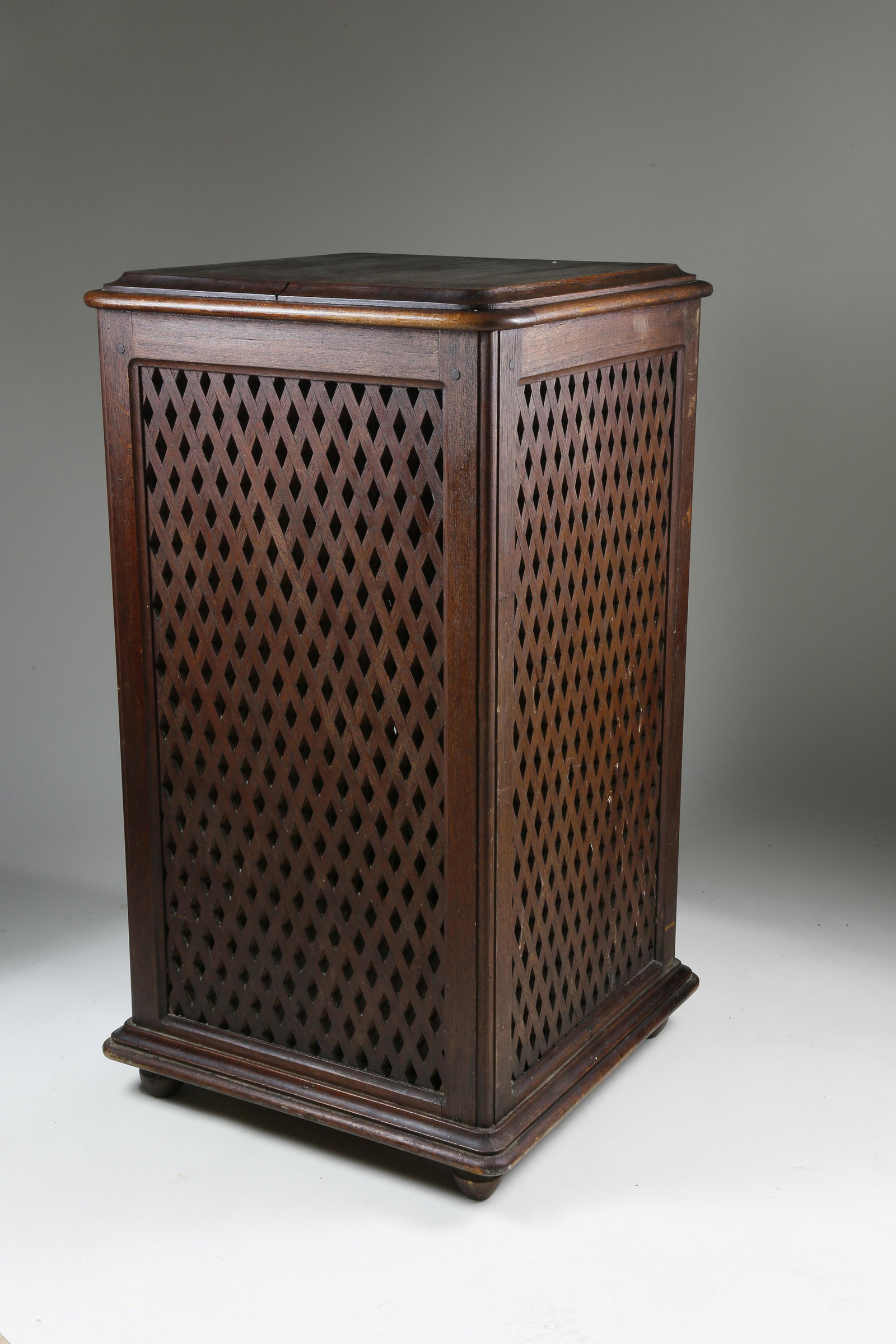 Teak Wood Yacht Sail Hamper, late 19th Century: Scarce Teak Wood Yacht Sail Hamper, late 19th century, with hinged top. Height 35 ¼ in. Width 19 ¼ in. Depth 19 ¼ in.