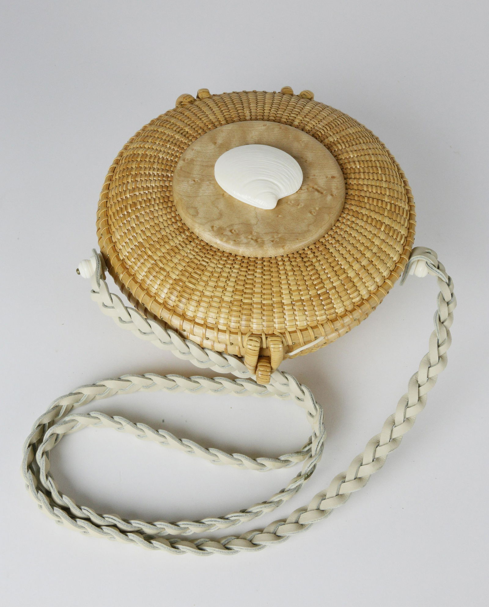 Lucille La Rochelle Nantucket Round Purse (1 of 5)