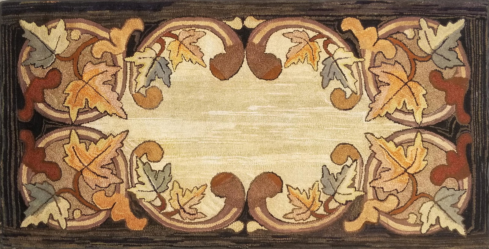 Oak Leaf Design Hand Hooked Wool Rug, 19th century (1 of 4)