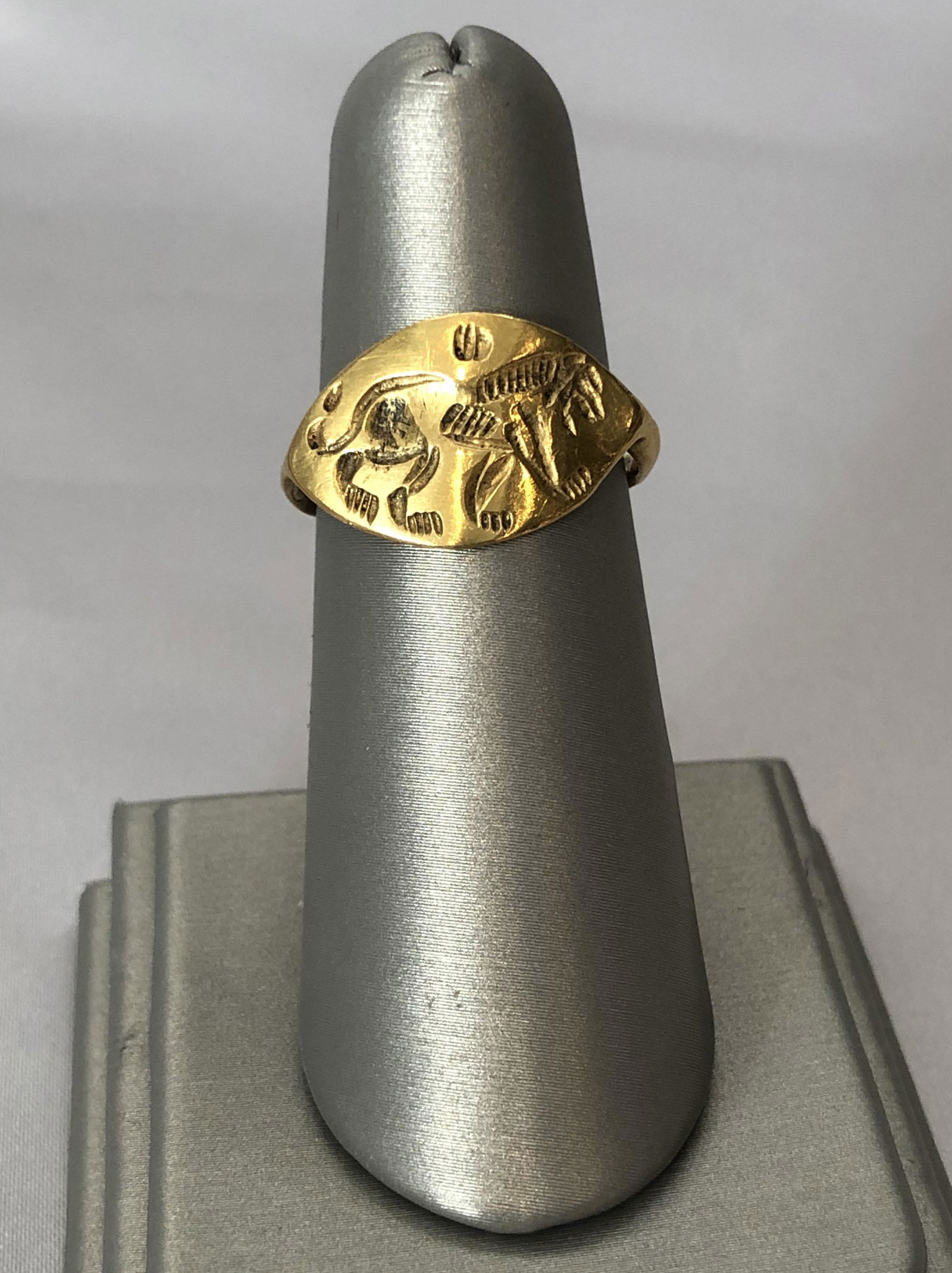 Ancient Greek Gold Lion Ring (1 of 3)