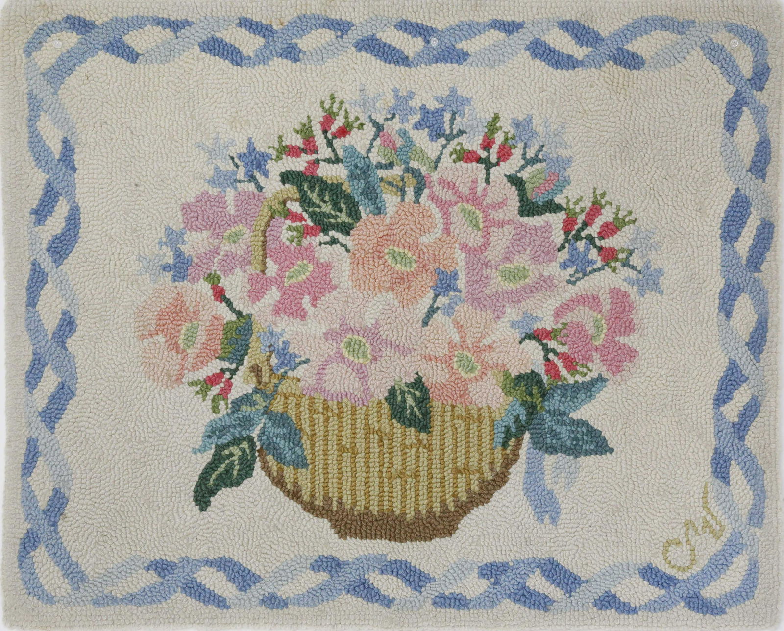 Claire Murray Hooked Rug "Nantucket Basket" (1 of 5)