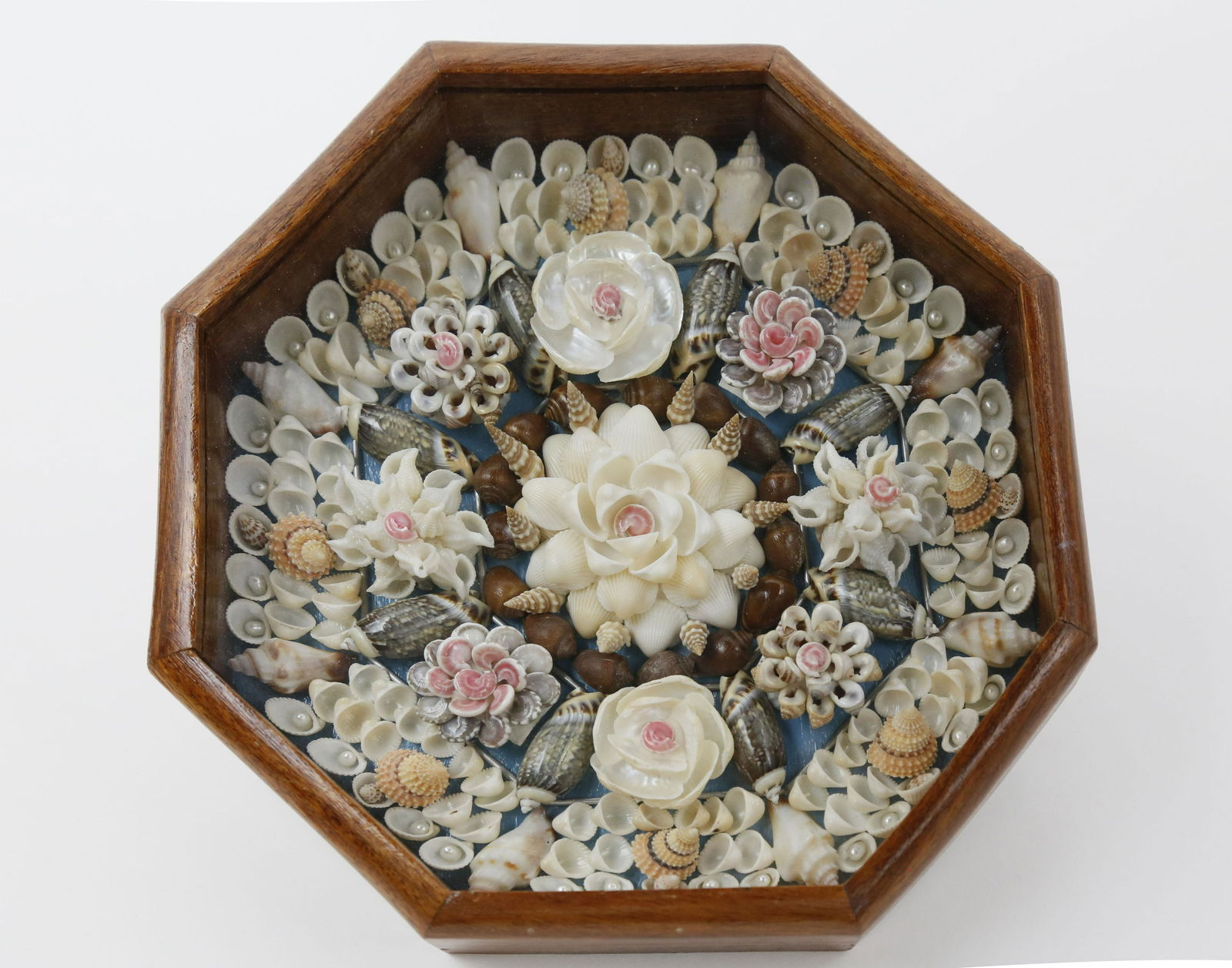 Chin Manasmontri Octagonal Sailor's Valentine (1 of 3)