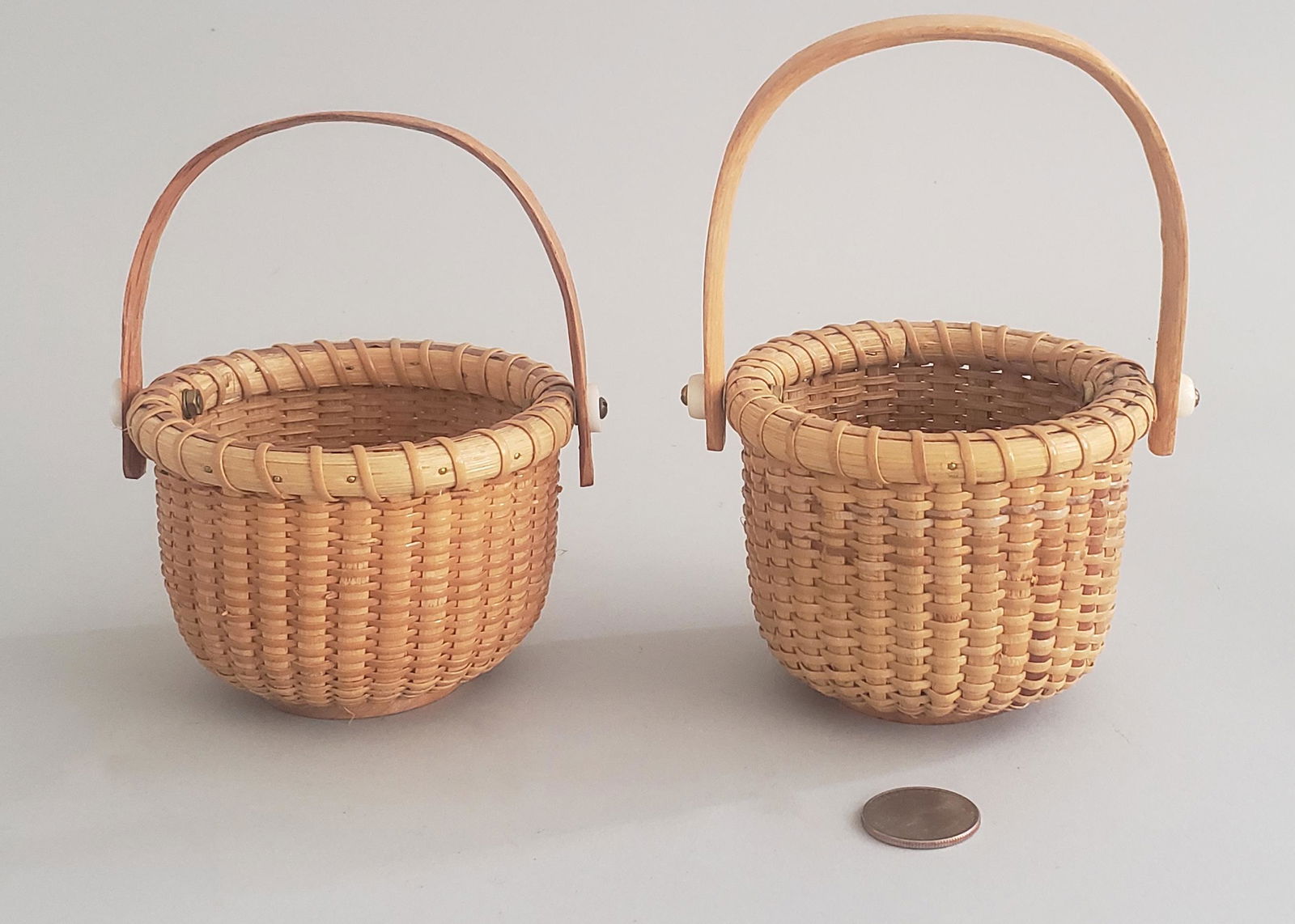 Two Henry Huyser Nantucket Swing Handle Baskets (1 of 5)