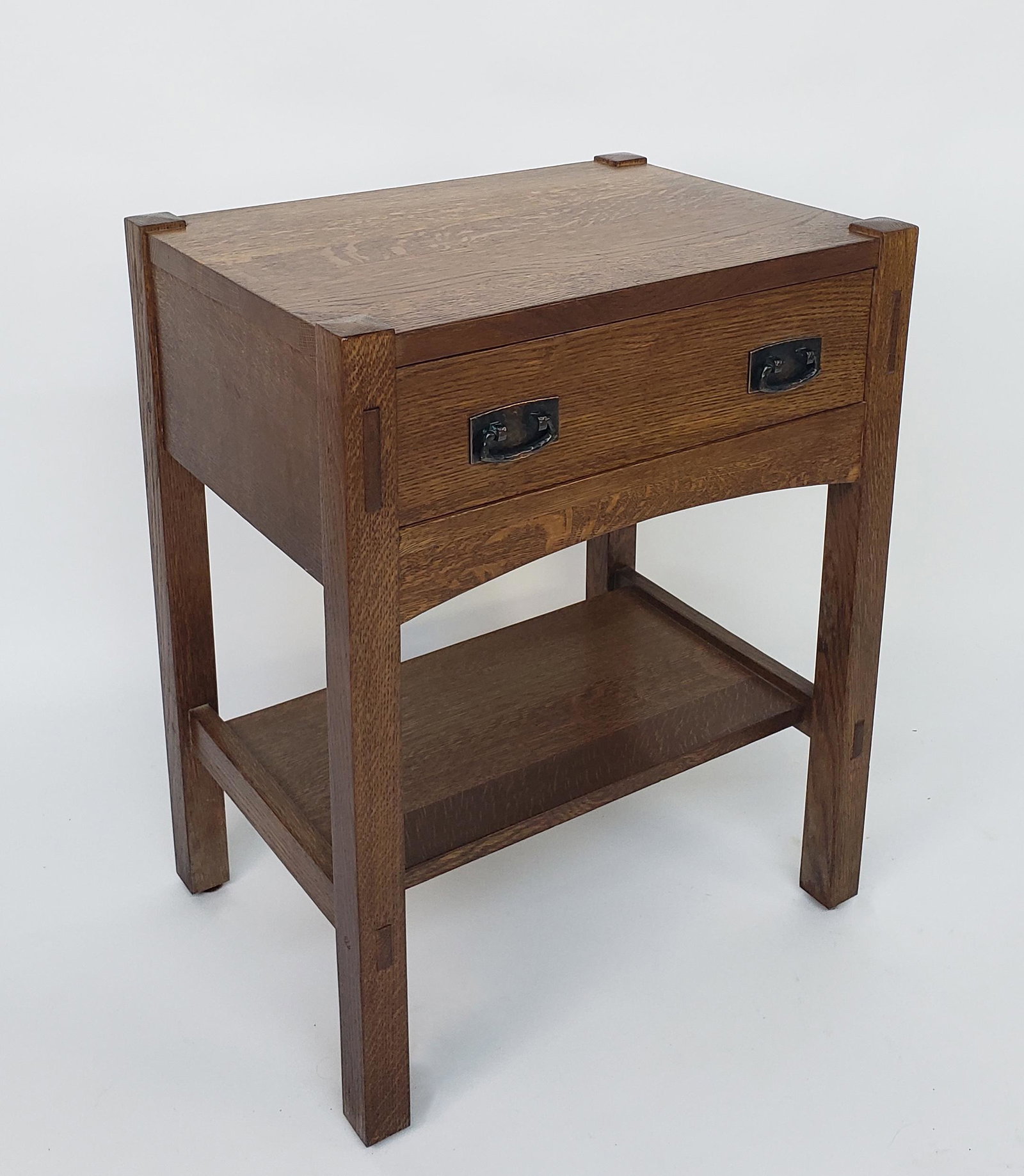 L. & J. G. Stickley Inc. One Drawer Night Stand Side (1 of 8)