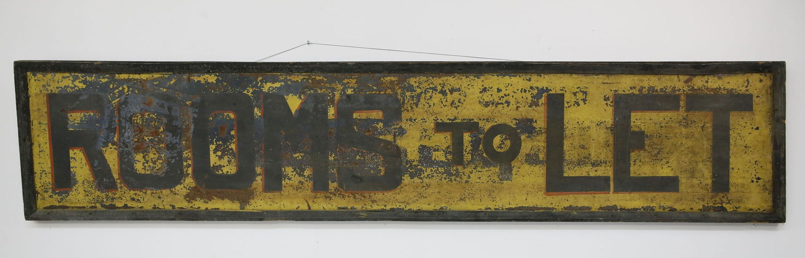Antique Hand Painted Tin Sign "Rooms to Let" (1 of 6)