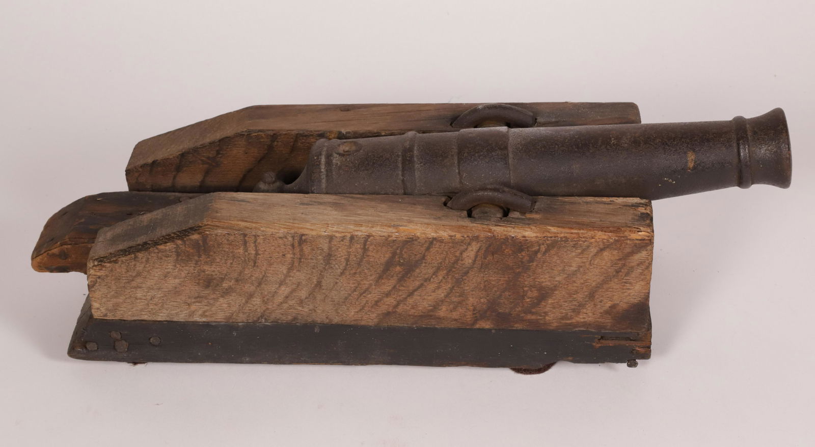 Antique Cast Iron Ship's Signal Salute Cannon, late 18th or early 19th Century: Antique Cast Iron Ship's Signal Salute Cannon, late 18th or early 19th Century, mounted to a wooden block carriage with iron bands barrel Height 5 in. Length 16 in. Width 5.25 in., Barrel Length 11 in