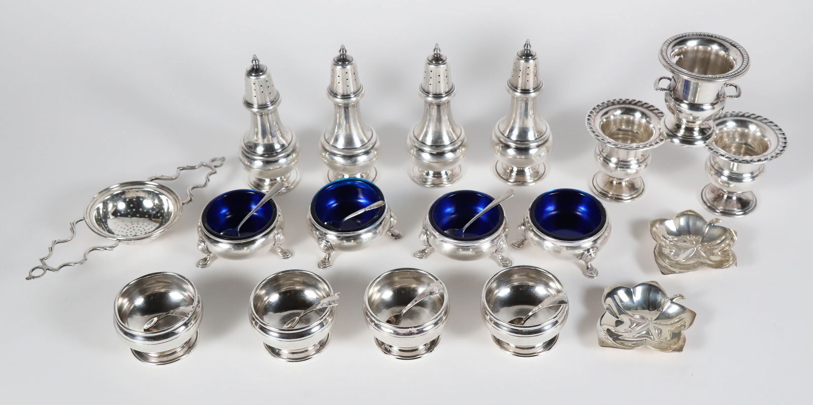 Group Lot of 25 Pieces of Sterling Silver (1 of 5)