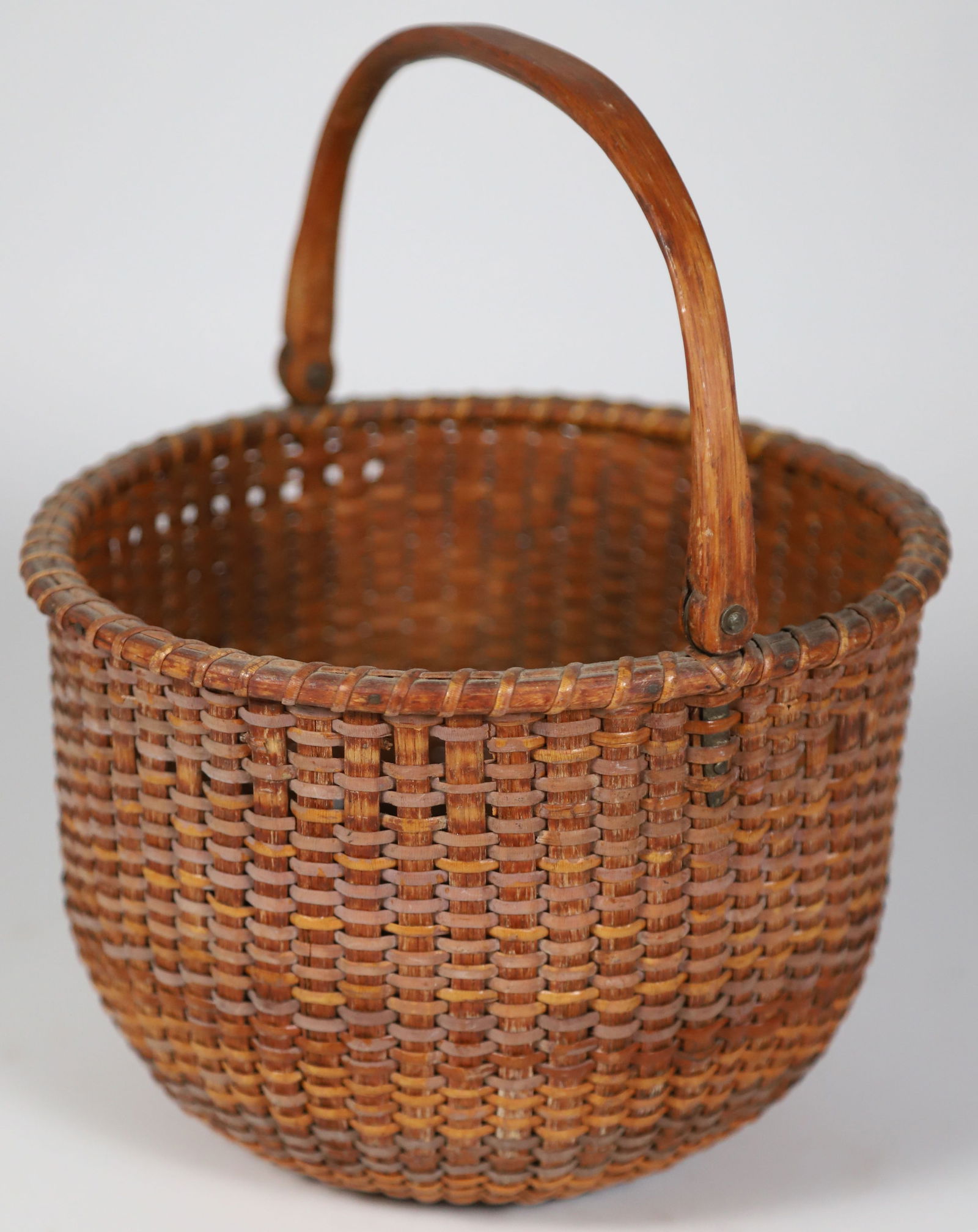 Antique Round Open Swing Handle Nantucket Basket (1 of 5)