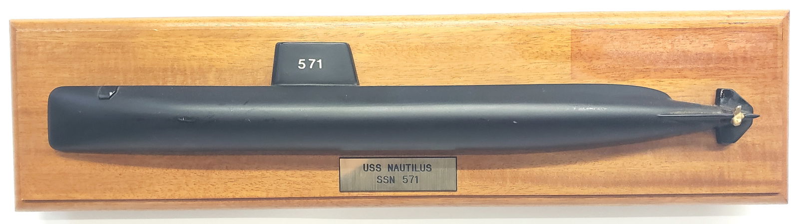 Vintage USS Nautilus Submarine Half Hull Ship Model: Vintage USS Nautilus Submarine Half Hull Ship Model Model, SSN 571, marked on reverse: Made in Groton, CT U.S.A. 5 in. x 20 in.