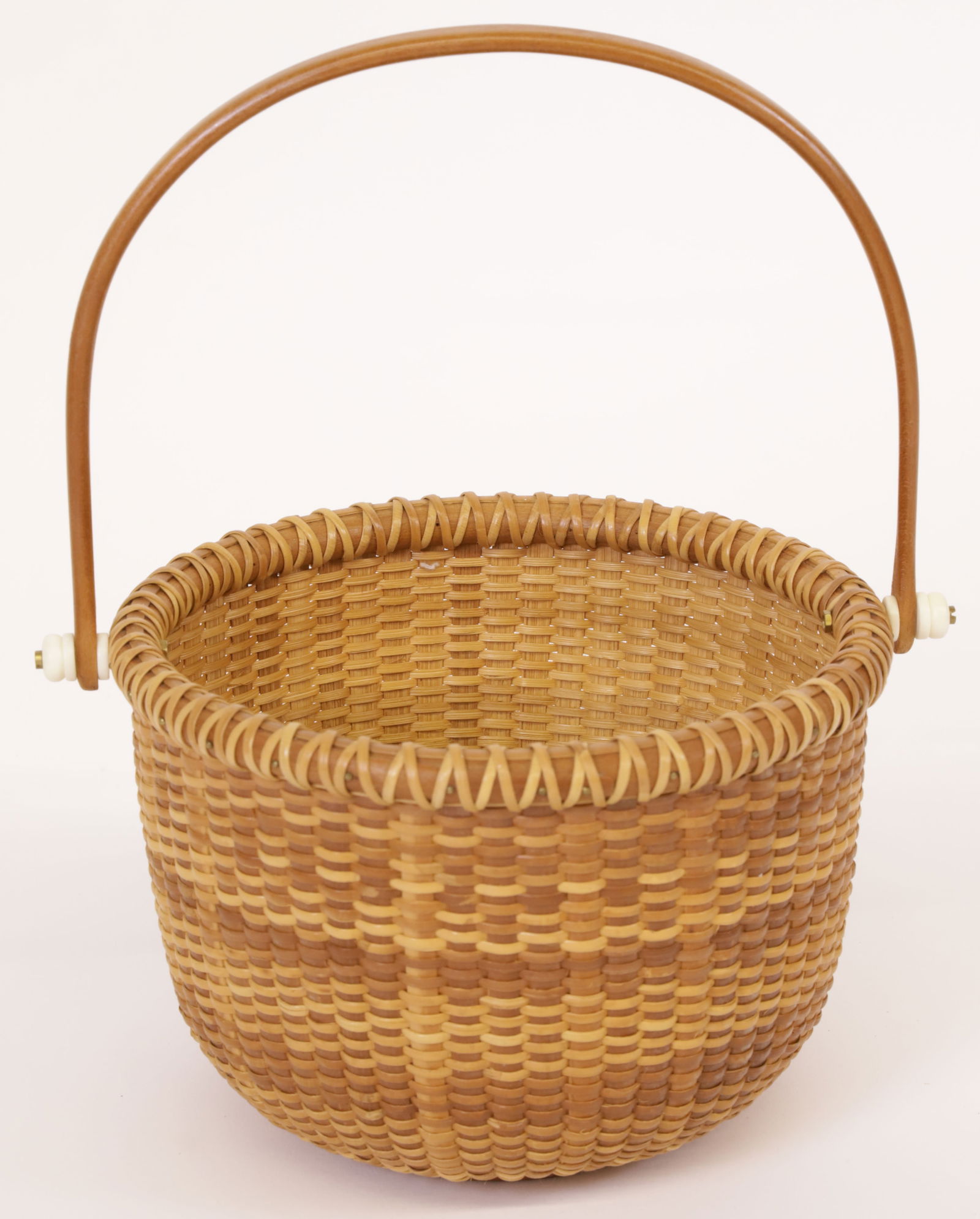 Joan Stockman Open Swing Handle Round Nantucket Basket (1 of 7)