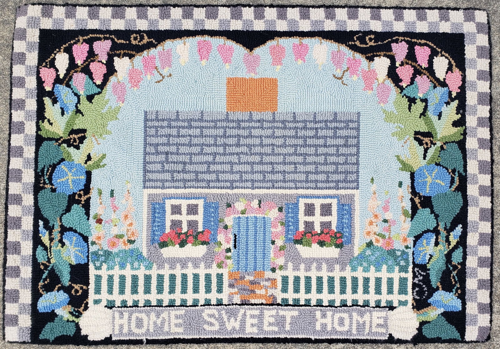 Vintage Claire Murray Nantucket Cottage Pictorial Hooked Rug, 20th century (1 of 4)