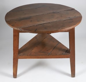 English Cricket Table with Triangular Shelf Stretcher, 19th Century