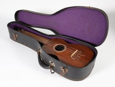 Vintage Paul Summers Aloha Hawaiian Ukulele in Custom Case, circa 1940s
