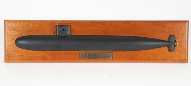 Contemporary Half Hull Model "Los Angeles Class Fast-Attack Submarine"