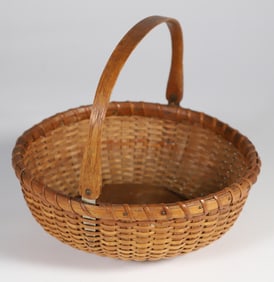 Vintage Round Open Swing Handle Shallow Nantucket Basket