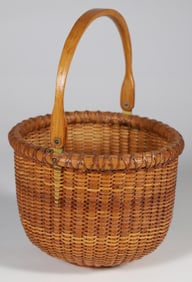 Jeanne Reis Round Open Swing Handle Nantucket Basket