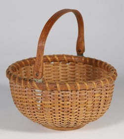 Vintage Round Open Swing Handle Nantucket Basket