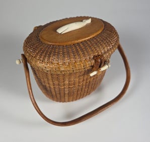 Jose Formoso Reyes Nantucket Friendship Basket