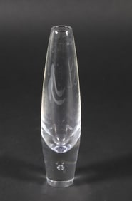 Signed Steuben Clear Glass Bud Vase with Bubble in the Stem, Designed by David Hills, 1949