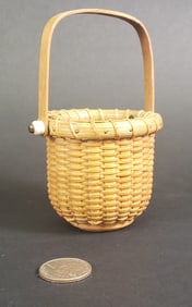 Vintage One Egg Nantucket Basket