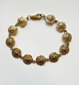 14k Yellow Gold Sand Dollar Bracelet