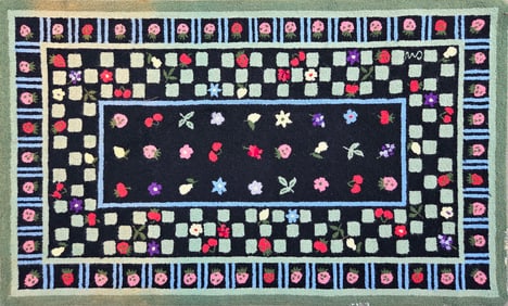 Claire Murray "Strawberries and Flowers" Hooked Scatter Rug