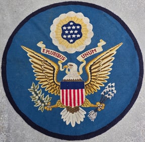 Vintage Spread Winged Eagle "E. Pluribus Unum" Round Hooked Rug