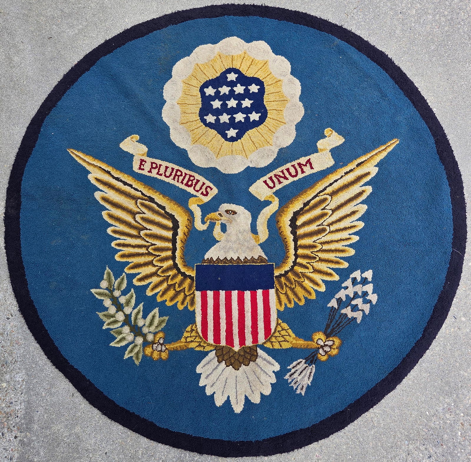 Vintage Spread Winged Eagle "E. Pluribus Unum" Round Hooked Rug (1 of 4)