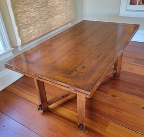 Contemporary Mahogany Extension Rectangular or Oval Dining Table