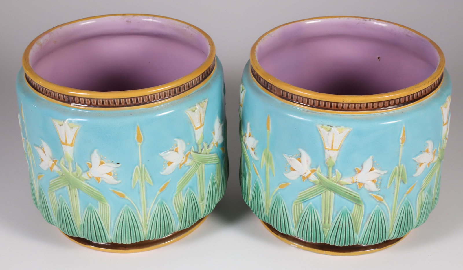Pair of Majolica Cache Pots Attributed to George Jones, 19th Century (1 of 7)