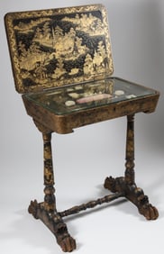 Chinese Export Gilt Lacquer Sewing Table, circa 1820