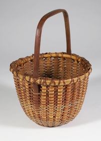 Antique Round Open Nantucket Basket with Fixed Handle, 19th Century