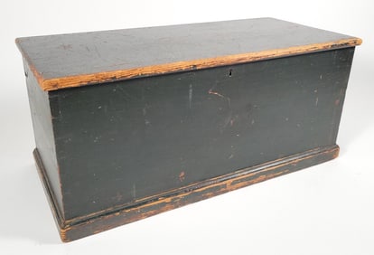 19th Century Nantucket Green Painted Sea Chest