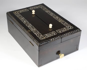 R. Dalton Maker's Lady's Ebony and Mother of Pearl Inlaid Box, circa 1830