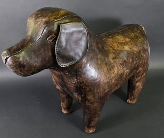 Vintage Dmitri Omersa Abercrombie & Fitch Leather Labrador Retriever Ottoman, 20th century
