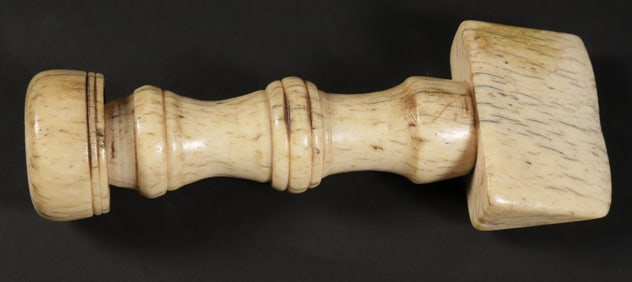 Antique Whalebone Seam Rub, circa 1840