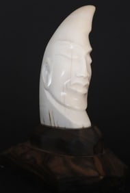 Hawaiian or Polynesian Carved Bust Whale Tooth, early 20th Century