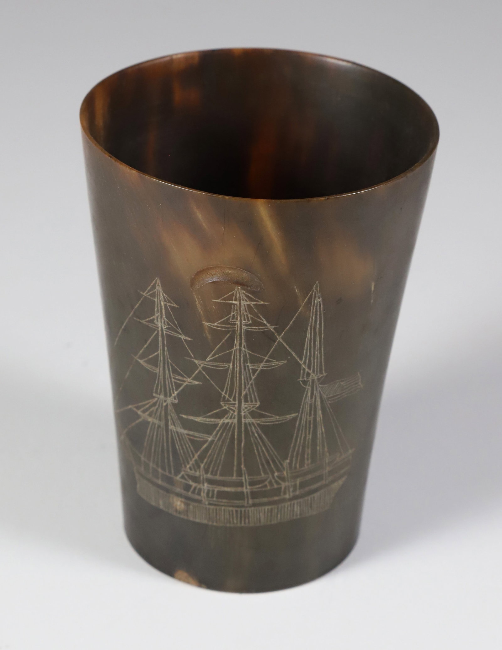 Antique Scrimshaw Commemorative Horn Cup "Bark Sarah B. Hale", circa 1877: Antique Scrimshaw Commemorative Horn Cup "Bark Sarah B. Hale", circa 1877, engraved "Presented to Holder Slocum Caapt. from Members of his Crew on Completion of his Voyage, April 27 1875 - Aug 27, 187